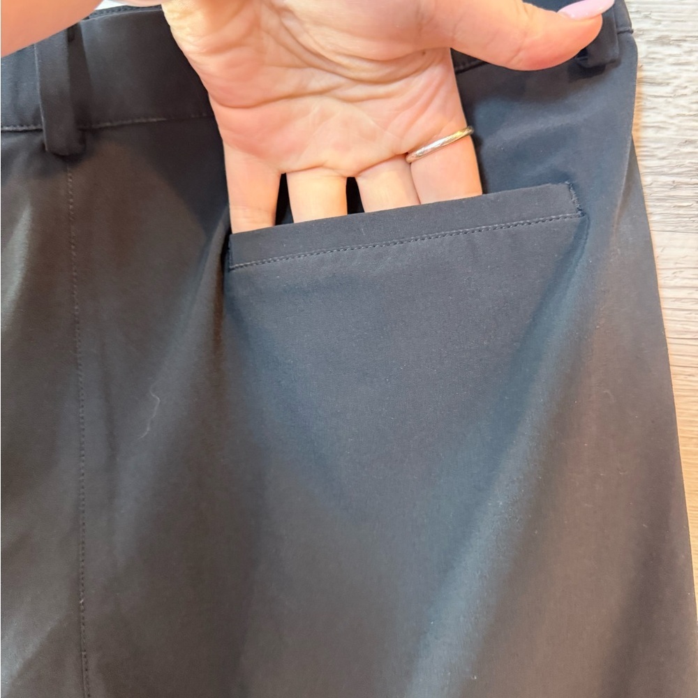 Nike Golf Dri-FIT Black Flat Front Shorts Women's Size XL - Picture 8 of 11